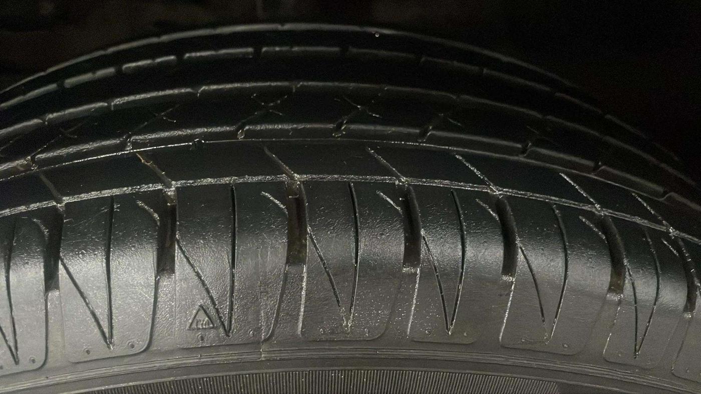 2021 Toyota URBAN CRUISER PREMIUM GRADE MT, Petrol, Manual, 14,750 km, Left Front Tyre Tread