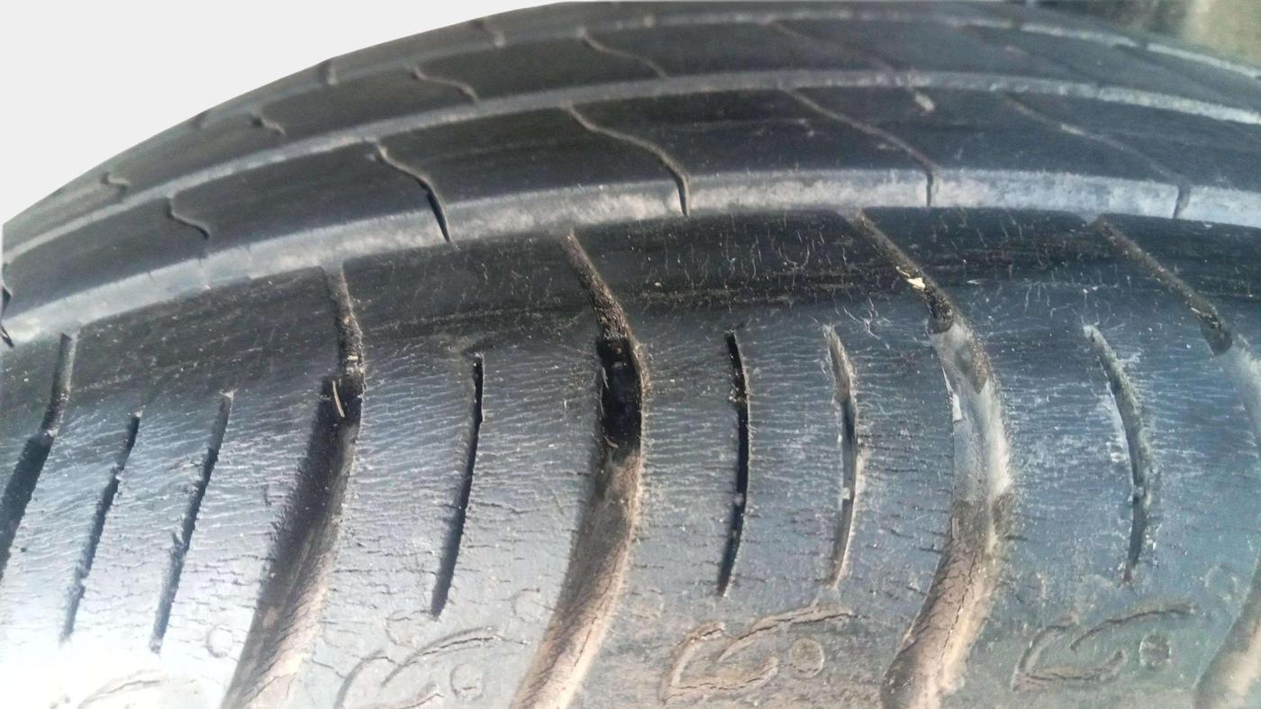 2018 Hyundai Elite i20 ASTA 1.2, Petrol, Manual, 70,988 km, Left Rear Tyre Tread