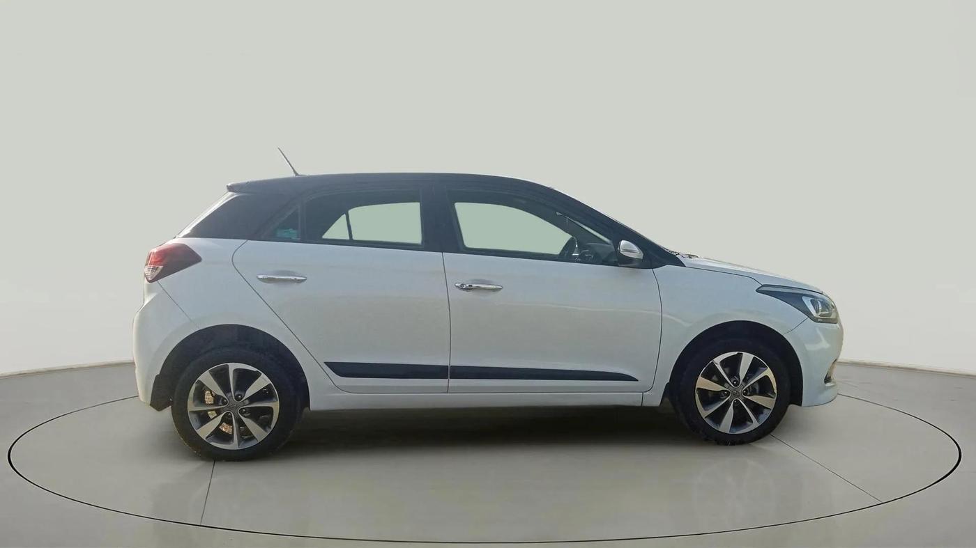 2018 Hyundai Elite i20 ASTA 1.2, Petrol, Manual, 70,988 km, Right Side View