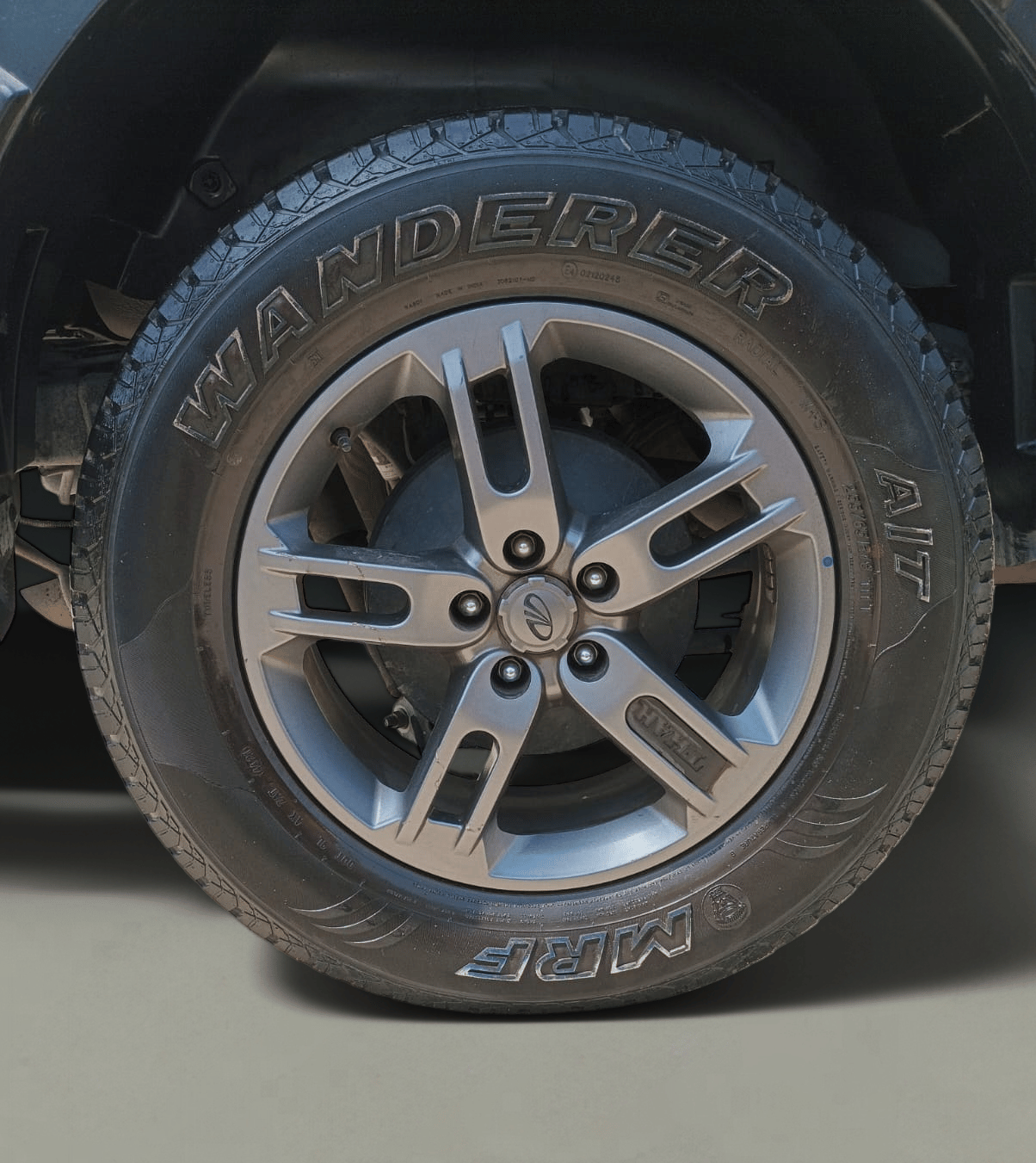 2021 Mahindra Thar LX D 4WD MT CONVERTIBLE, Diesel, Manual, 36,159 km, Right Front Wheel