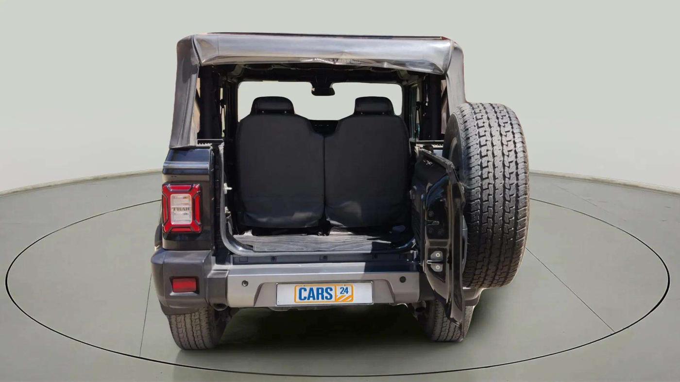 2021 Mahindra Thar LX D 4WD MT CONVERTIBLE, Diesel, Manual, 36,159 km, Boot Door Open
