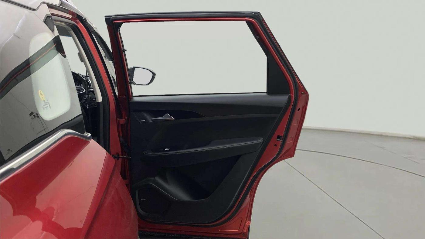 2020 MG HECTOR SHARP 1.5 DCT PETROL, Petrol, Automatic, 35,389 km, RHS Rear Door
