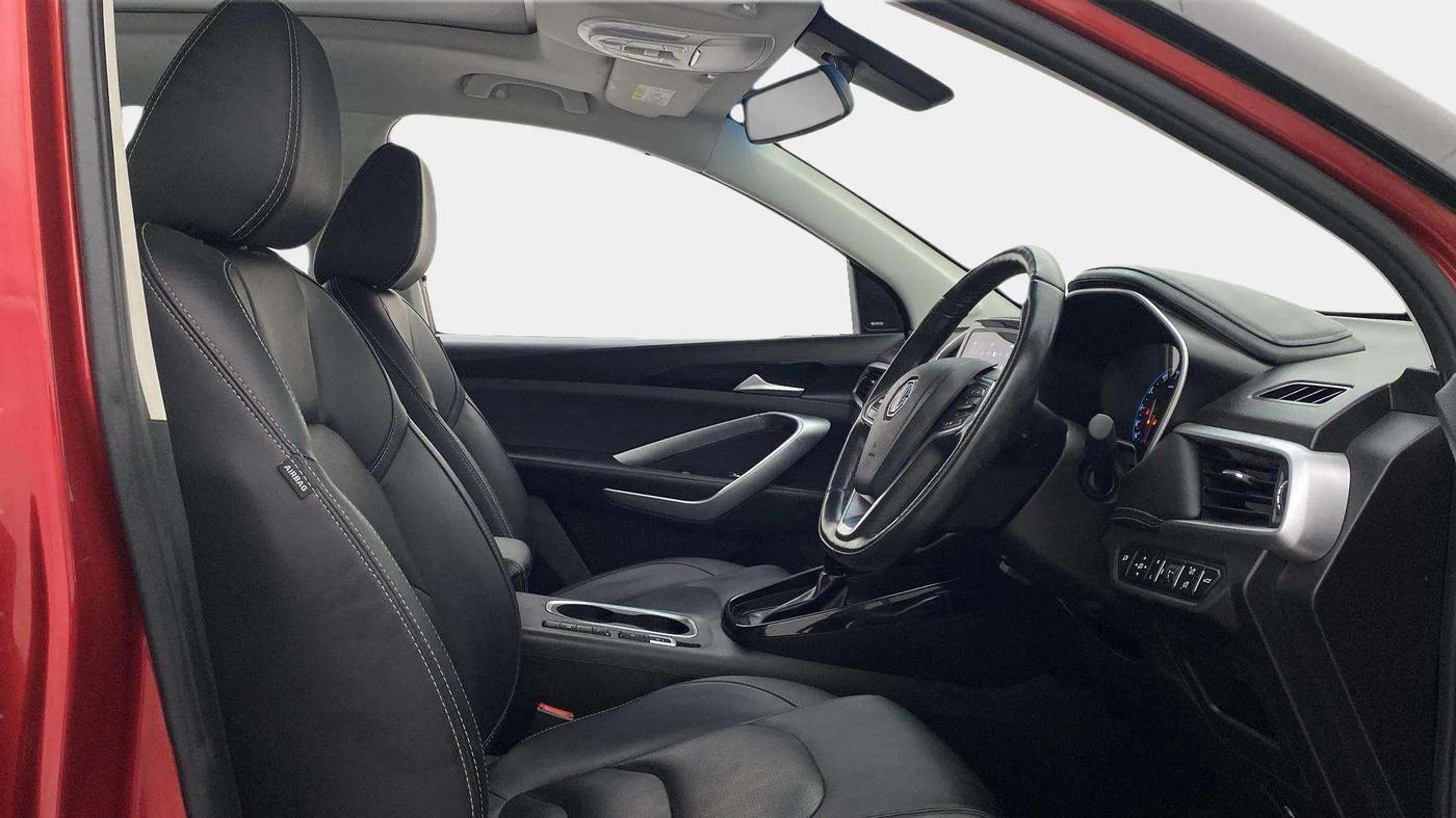2020 MG HECTOR SHARP 1.5 DCT PETROL, Petrol, Automatic, 35,389 km, Right Side Front Door Cabin