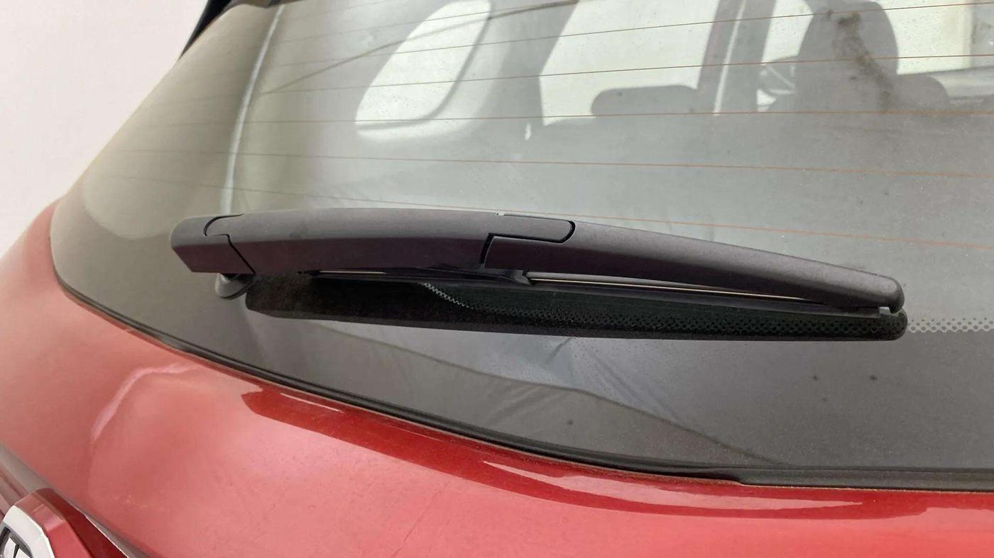 2020 MG HECTOR SHARP 1.5 DCT PETROL, Petrol, Automatic, 35,389 km, Rear Wiper
