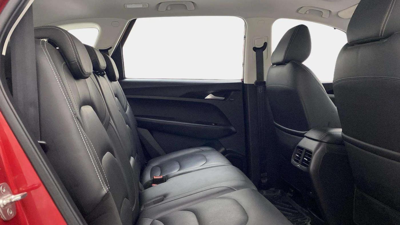 2020 MG HECTOR SHARP 1.5 DCT PETROL, Petrol, Automatic, 35,389 km, Right Side Rear Door Cabin