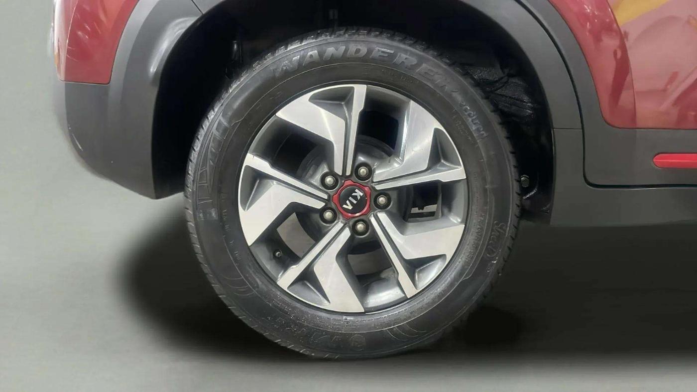 2020 KIA SONET GTX PLUS 1.0 IMT, Petrol, Manual, 19,205 km, Right Rear Wheel