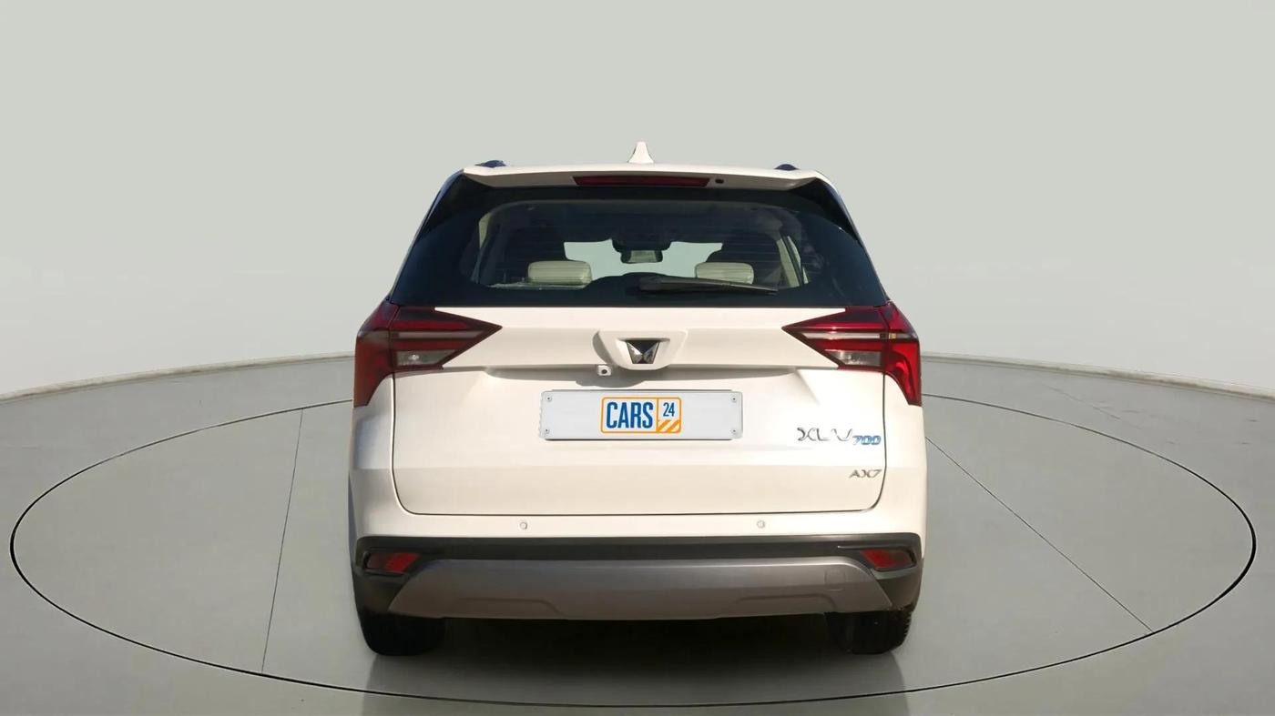 2022 Mahindra XUV700 AX 7 D AT 7 STR, Diesel, Automatic, 24,581 km, Back/Rear