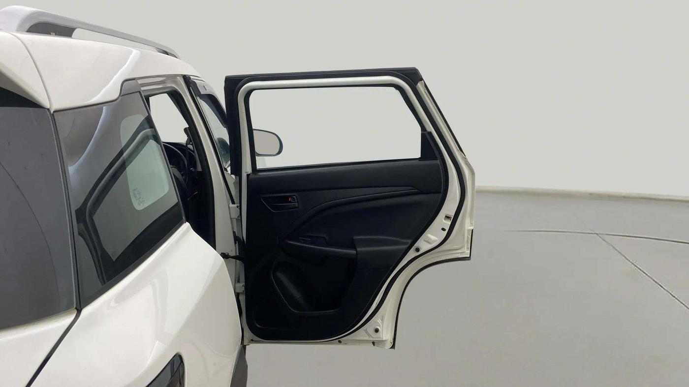 2023 Maruti BREZZA LXI S- CNG, CNG, Manual, 46,401 km, RHS Rear Door