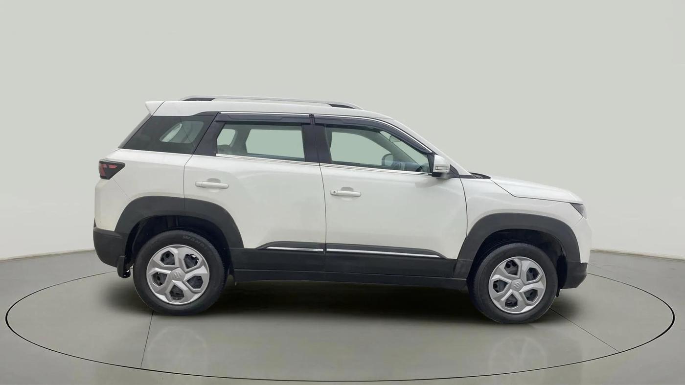 2023 Maruti BREZZA LXI S- CNG, CNG, Manual, 46,401 km, Right Side View