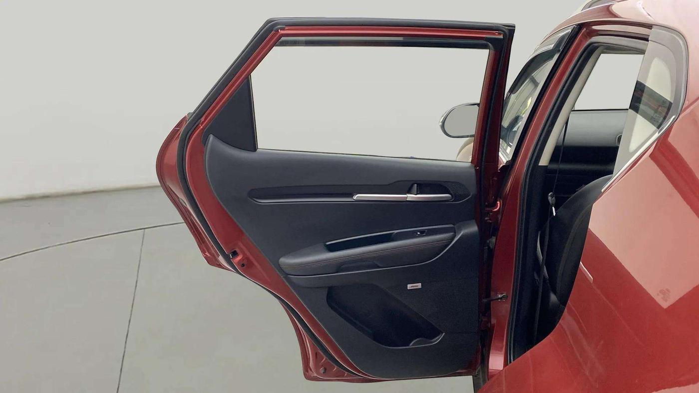 2021 KIA SONET GTX PLUS 1.5 AT, Diesel, Automatic, 60,730 km, LHS Rear Door