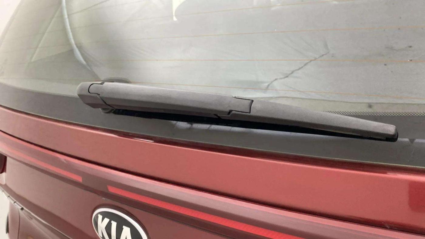 2021 KIA SONET GTX PLUS 1.5 AT, Diesel, Automatic, 60,730 km, Rear Wiper