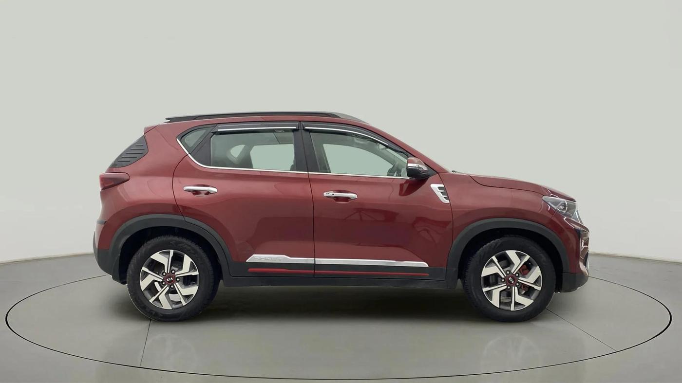 2021 KIA SONET GTX PLUS 1.5 AT, Diesel, Automatic, 60,730 km, Right Side View