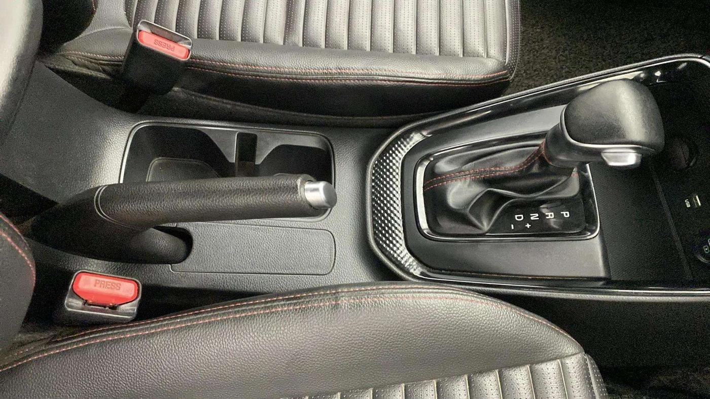 2021 KIA SONET GTX PLUS 1.5 AT, Diesel, Automatic, 60,730 km, Gear Lever