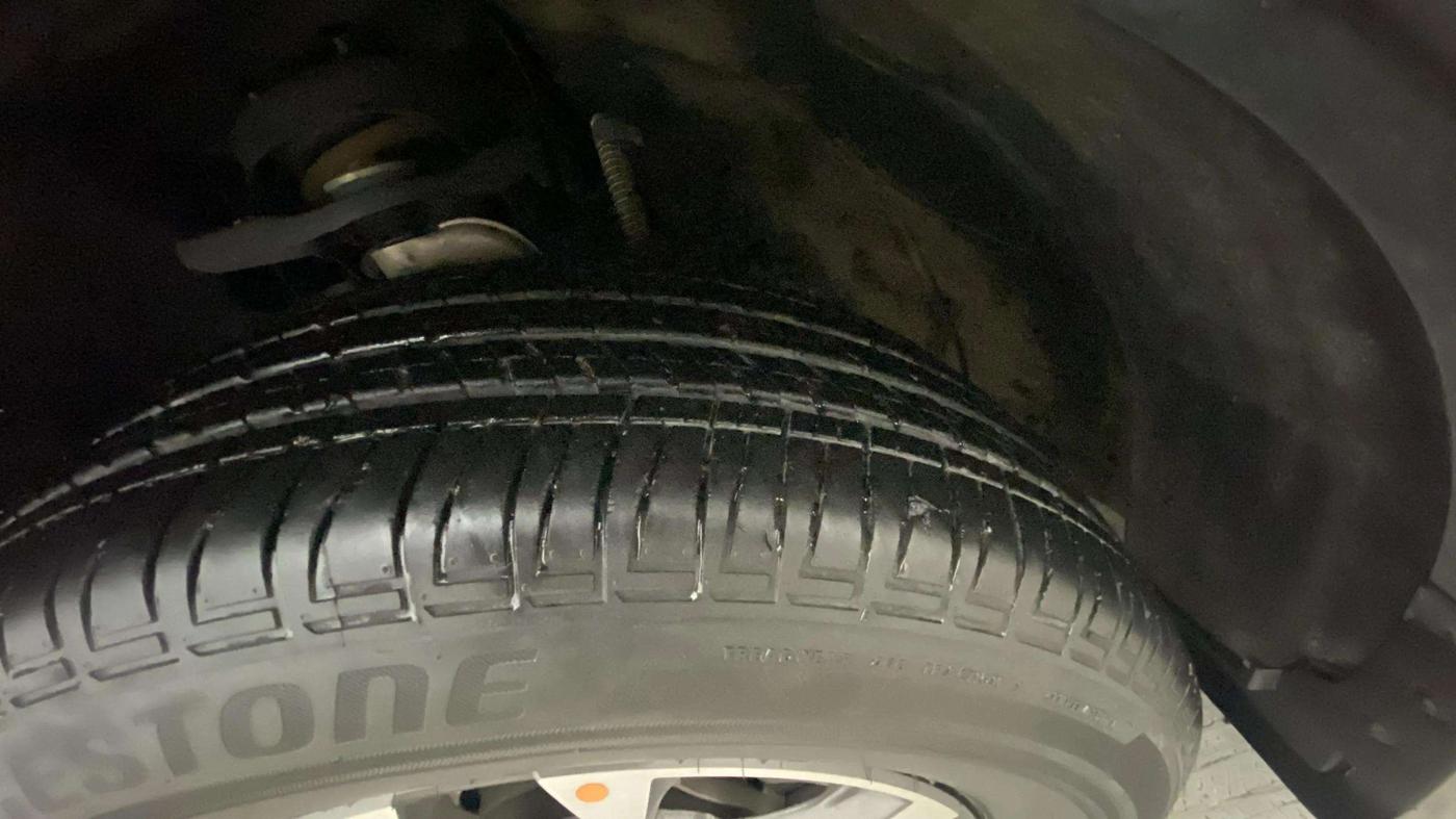 2024 Mahindra SCORPIO-N N Z8 S Petrol AT, Petrol, Automatic, 7,611 km, Left Front Tyre Tread