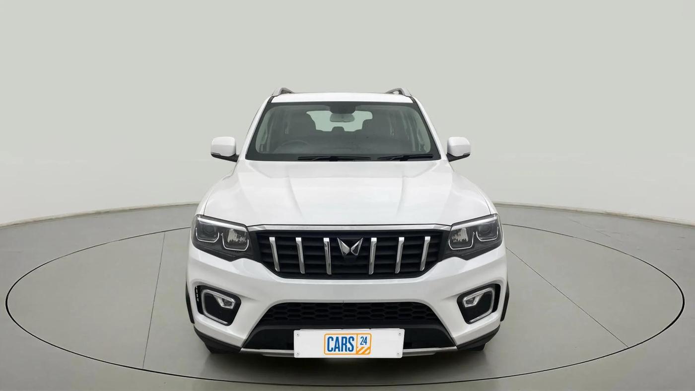 2024 Mahindra SCORPIO-N N Z8 S Petrol AT, Petrol, Automatic, 7,611 km, Front