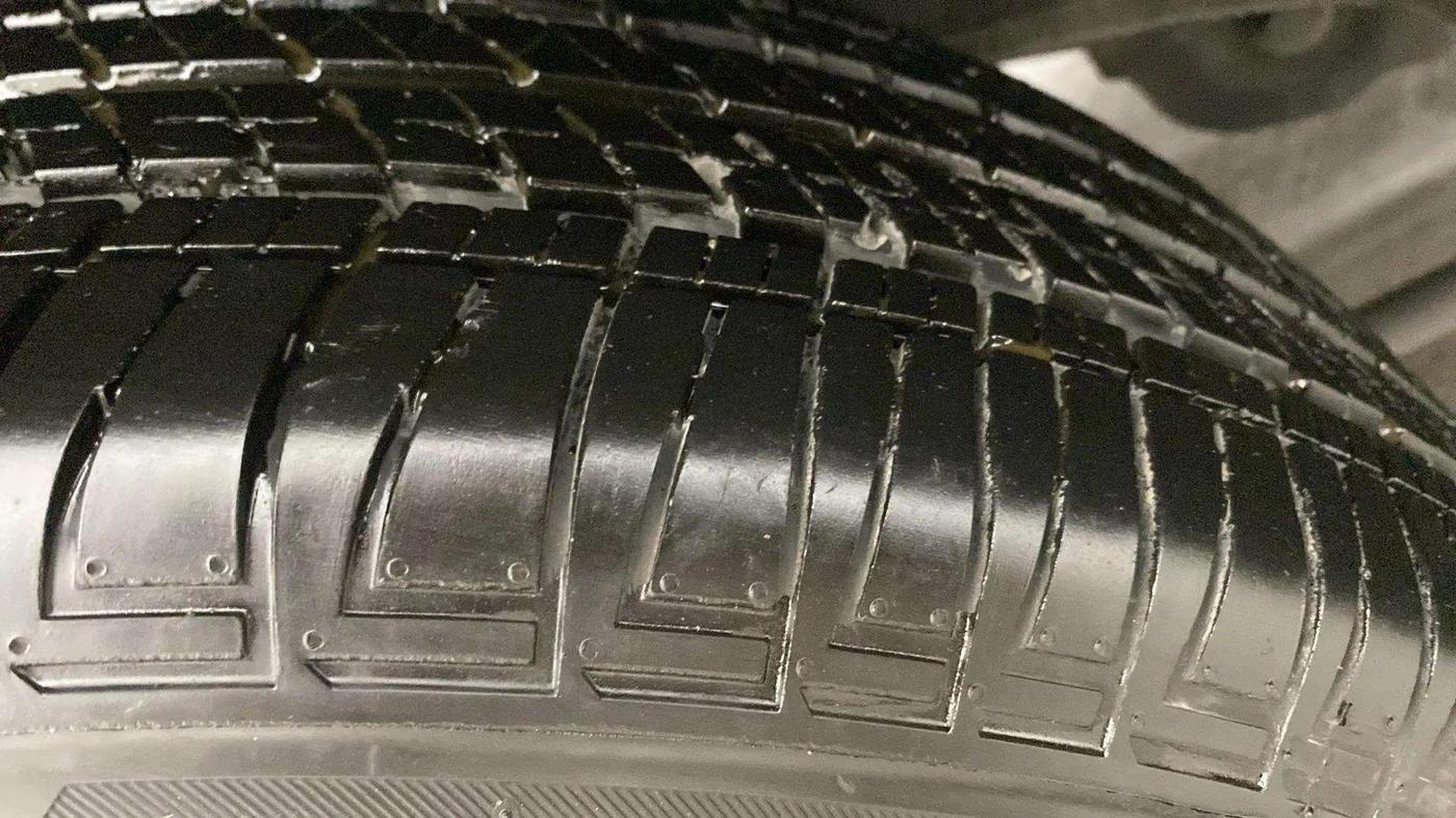 2024 Mahindra SCORPIO-N N Z8 S Petrol AT, Petrol, Automatic, 7,611 km, Right Rear Tyre Tread