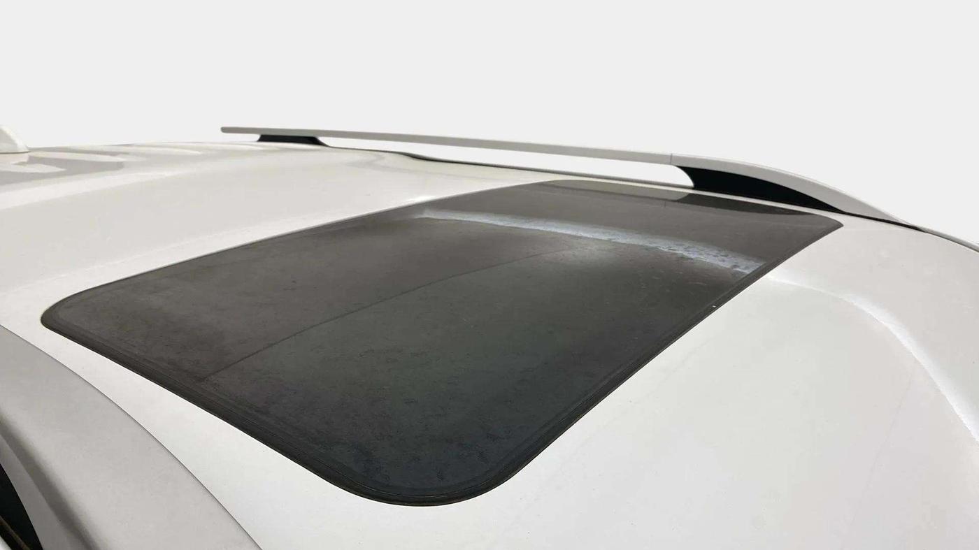 2024 Mahindra SCORPIO-N N Z8 S Petrol AT, Petrol, Automatic, 7,611 km, Moonroof/ Sunroof