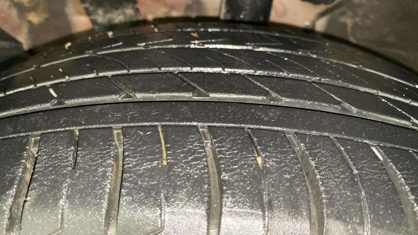 2022 KIA SELTOS HTX IVT 1.5 PETROL, Petrol, Automatic, 19,664 km, Left Front Tyre Tread