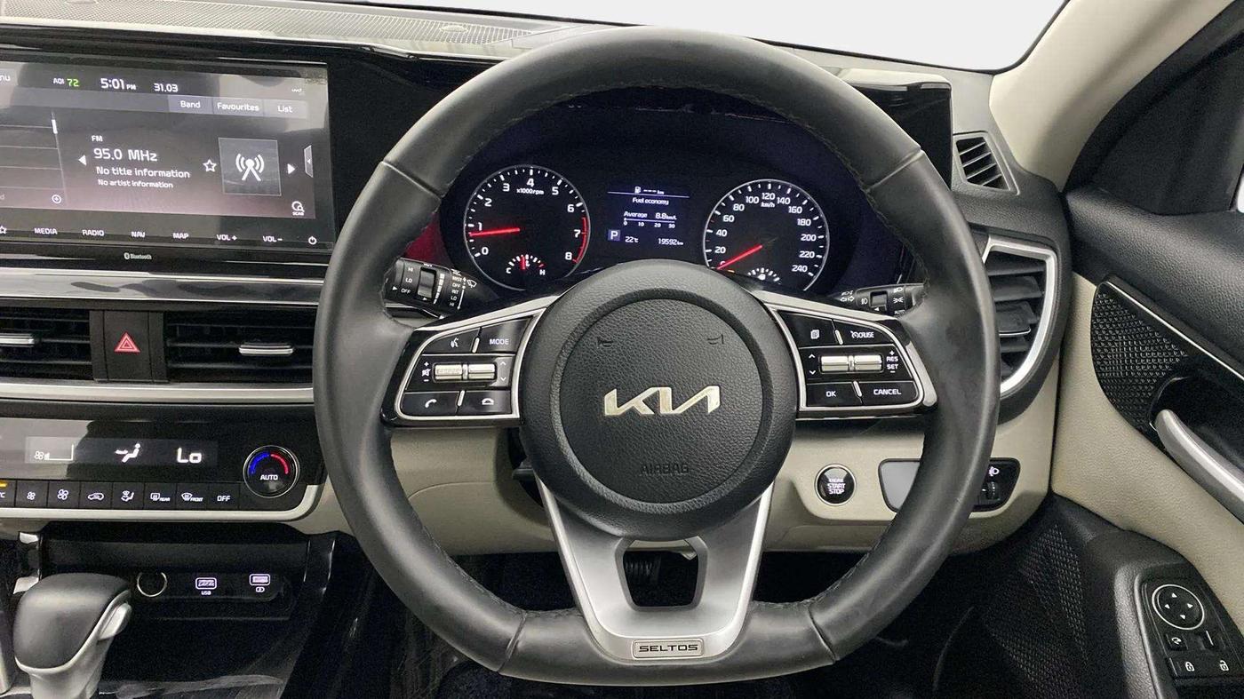 2022 KIA SELTOS HTX IVT 1.5 PETROL, Petrol, Automatic, 19,664 km, Steering Wheel Close Up