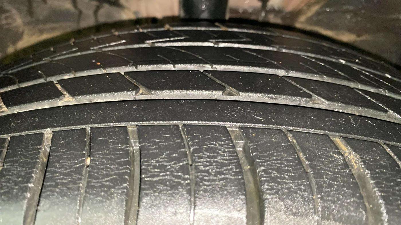 2022 KIA SELTOS HTX IVT 1.5 PETROL, Petrol, Automatic, 19,664 km, Right Front Tyre Tread