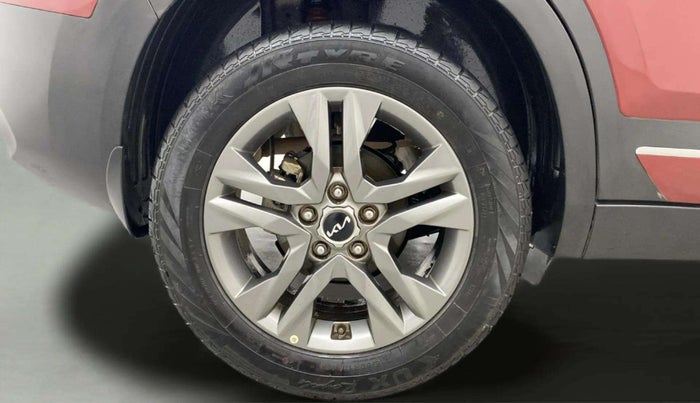 2022 KIA SELTOS HTX IVT 1.5 PETROL, Petrol, Automatic, 19,664 km, Right Rear Wheel