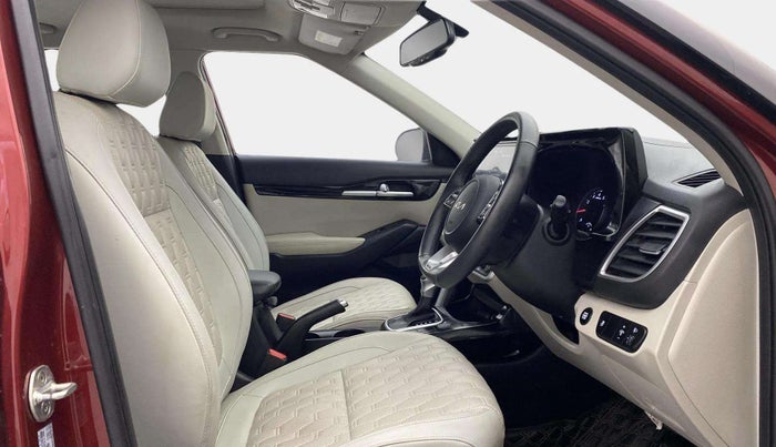 2022 KIA SELTOS HTX IVT 1.5 PETROL, Petrol, Automatic, 19,664 km, Right Side Front Door Cabin