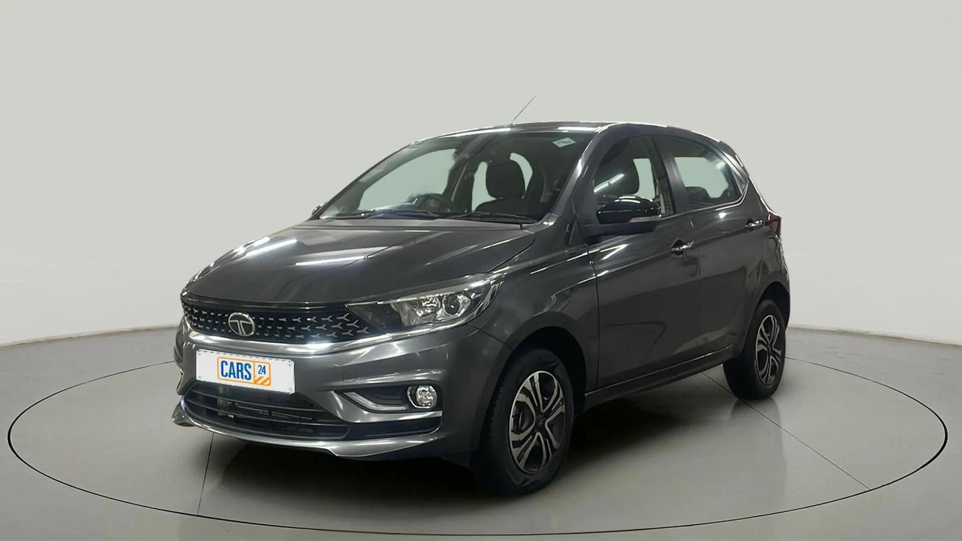 2024 Tata Tiago  XZA Plus CNG, CNG, Automatic, 12,733 km, Left Front Diagonal