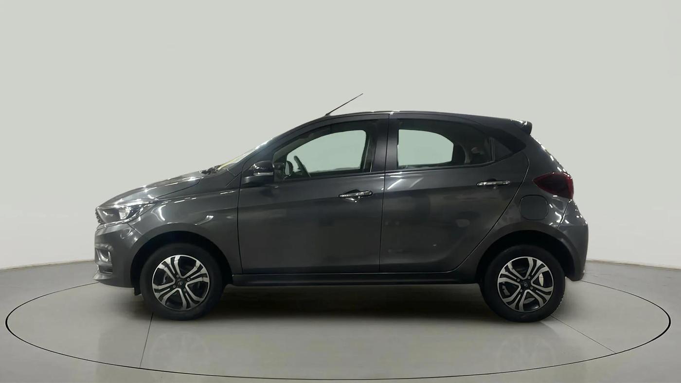 2024 Tata Tiago  XZA Plus CNG, CNG, Automatic, 12,733 km, Left Side