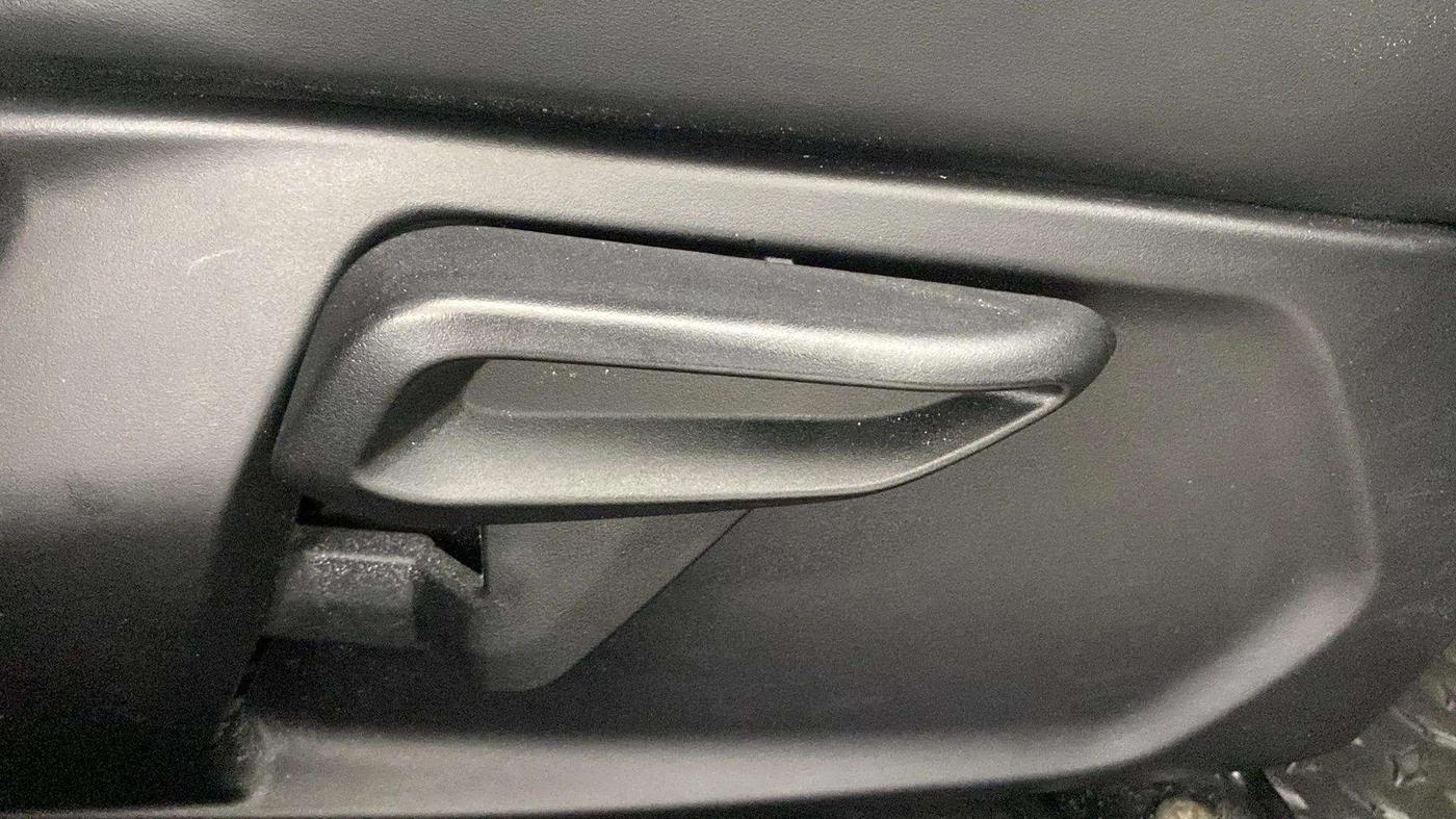 2023 Tata NEXON XZA PLUS DIESEL DARK EDITION, Diesel, Automatic, 32,880 km, Driver Side Adjustment Panel