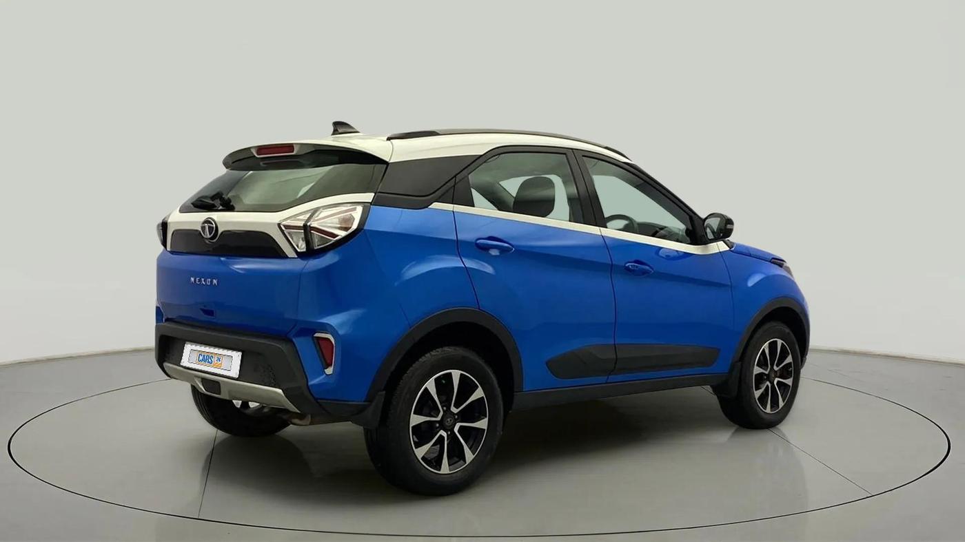 2020 Tata NEXON XZA PLUS (O) PETROL DUAL TONE, Petrol, Automatic, 43,394 km, Right Back Diagonal