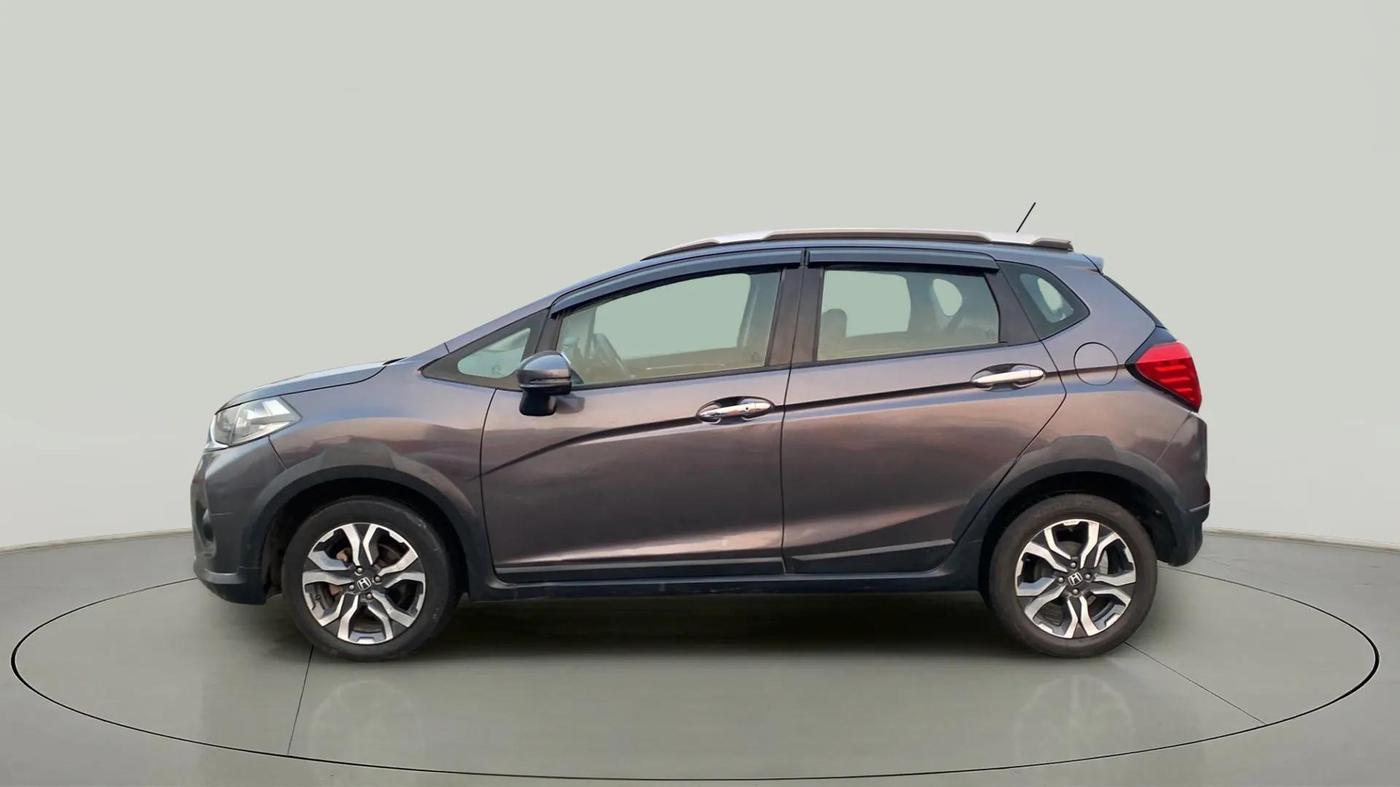 2017 Honda WR-V 1.5L I-DTEC VX MT, Diesel, Manual, 88,594 km, Left Side