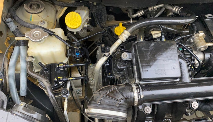 2020 Renault TRIBER RXL AMT, Petrol, Automatic, 40,441 km, Engine View - Right