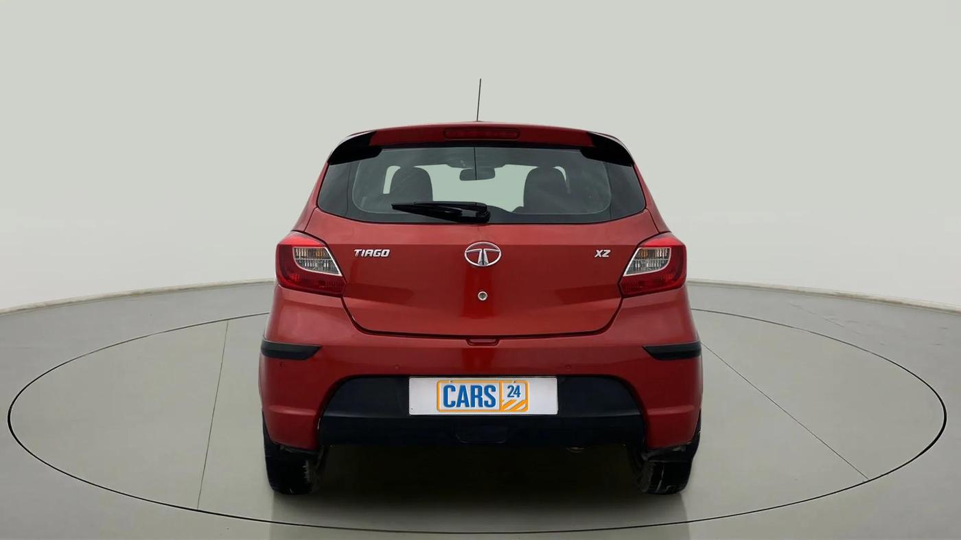 2017 Tata Tiago XZ PETROL, Petrol, Manual, 1,00,019 km, Back/Rear
