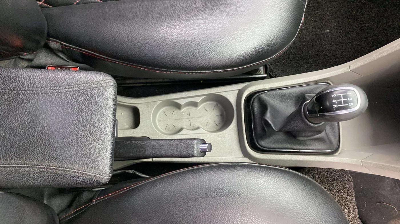 2017 Tata Tiago XZ PETROL, Petrol, Manual, 1,00,019 km, Gear Lever