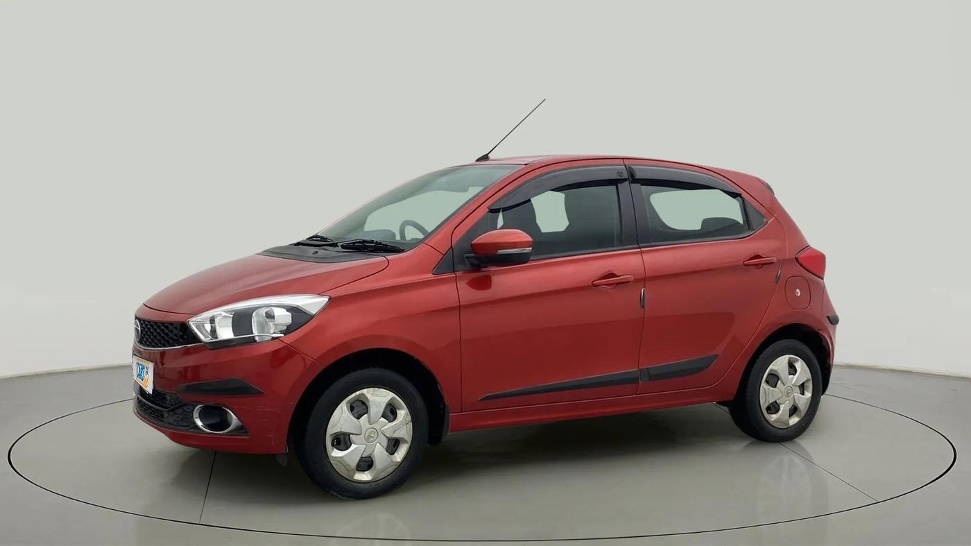 2017 Tata Tiago XZ PETROL, Petrol, Manual, 1,00,019 km, Left Front Diagonal