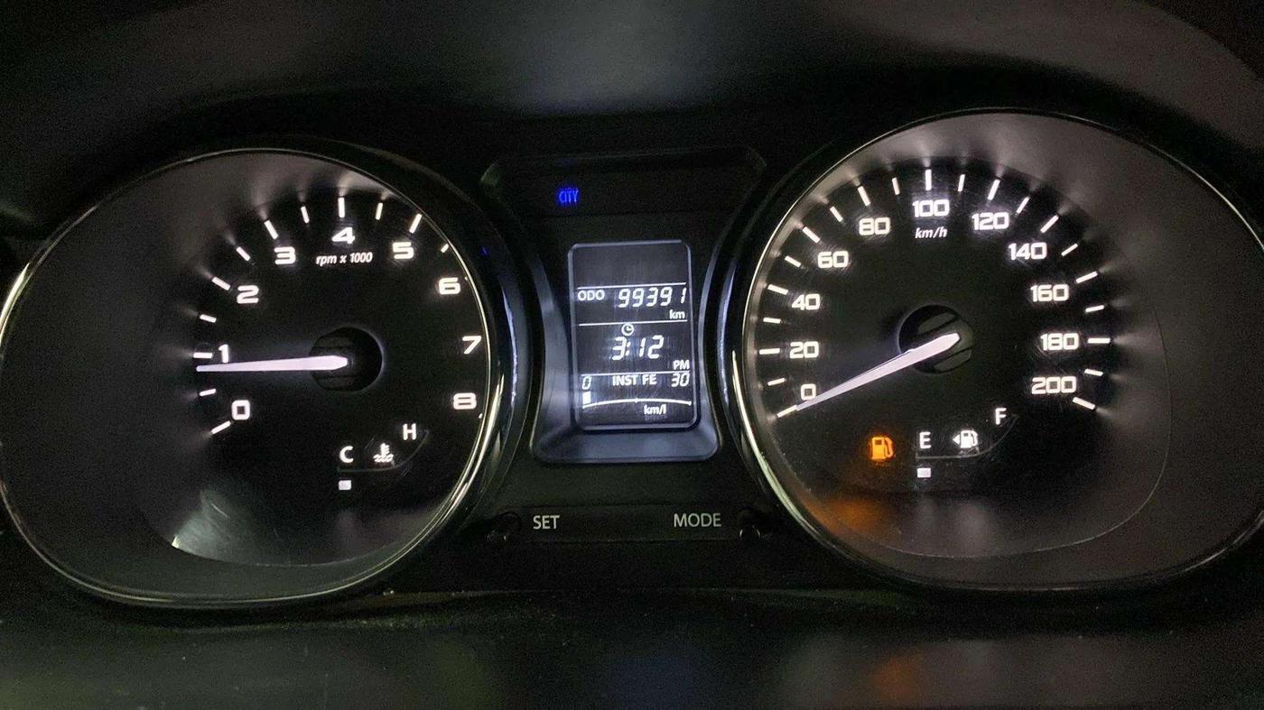 2017 Tata Tiago XZ PETROL, Petrol, Manual, 1,00,019 km, Odometer Image