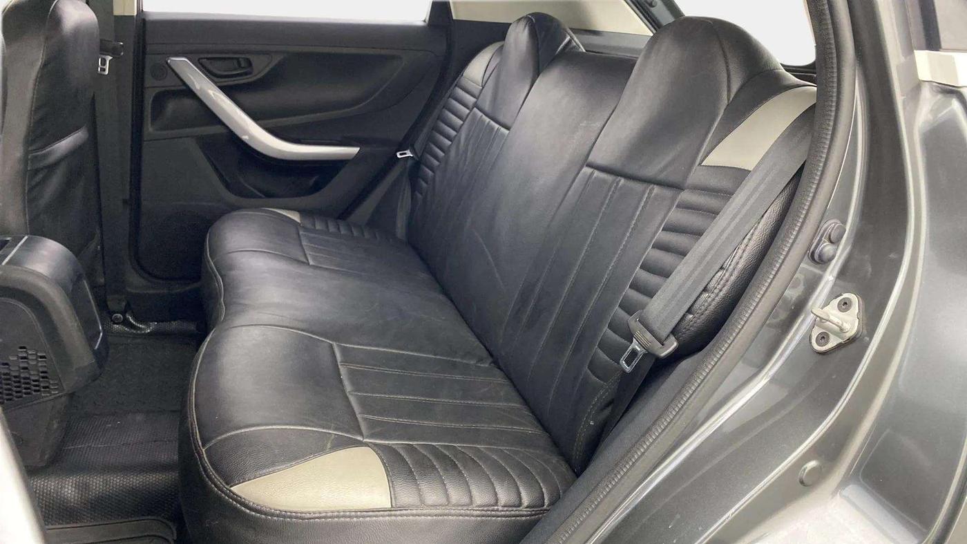 2020 Tata NEXON XM SUNROOF PETROL, Petrol, Manual, 17,952 km, Right Side Rear Door Cabin
