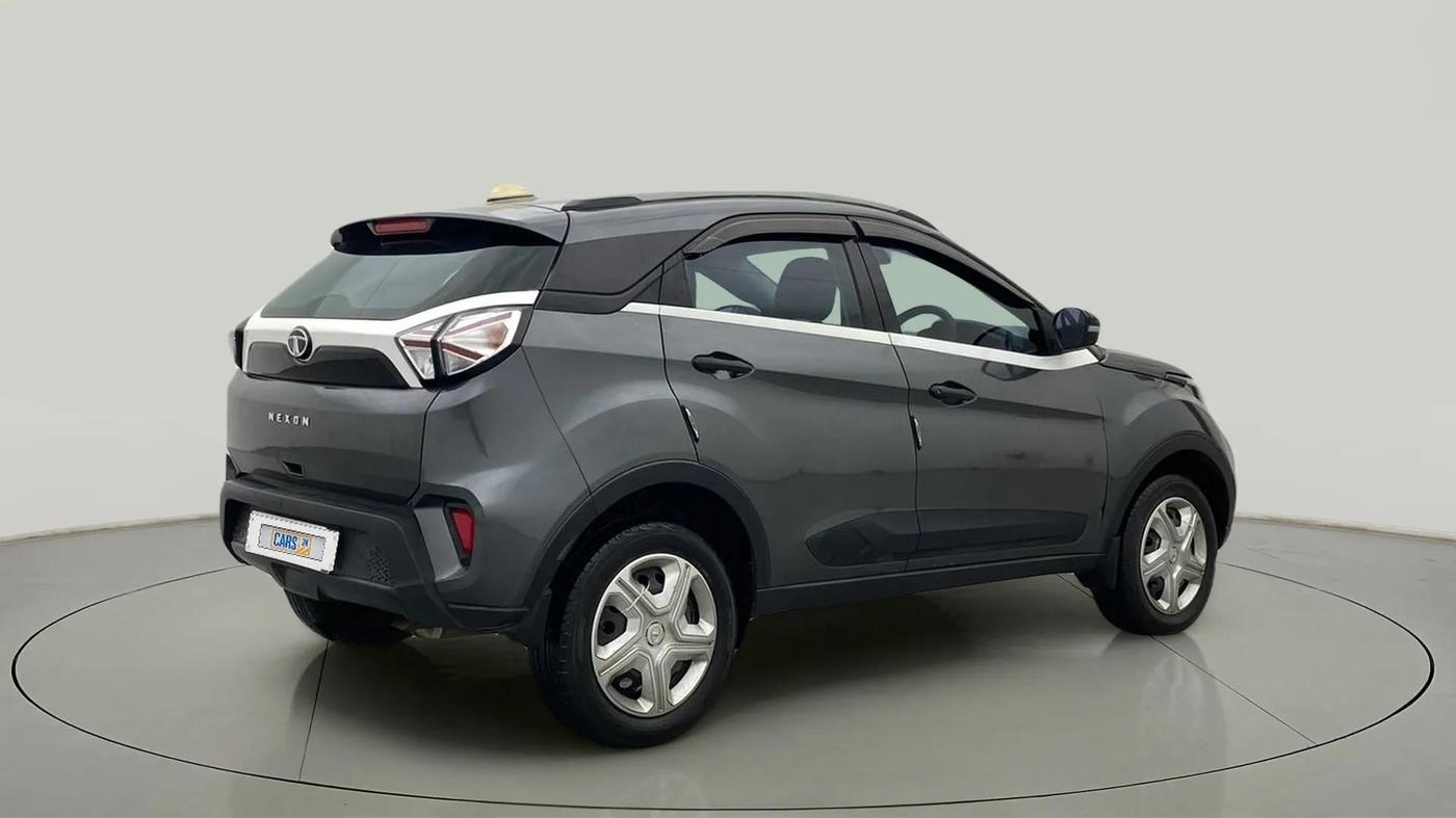 2020 Tata NEXON XM SUNROOF PETROL, Petrol, Manual, 17,952 km, Right Back Diagonal