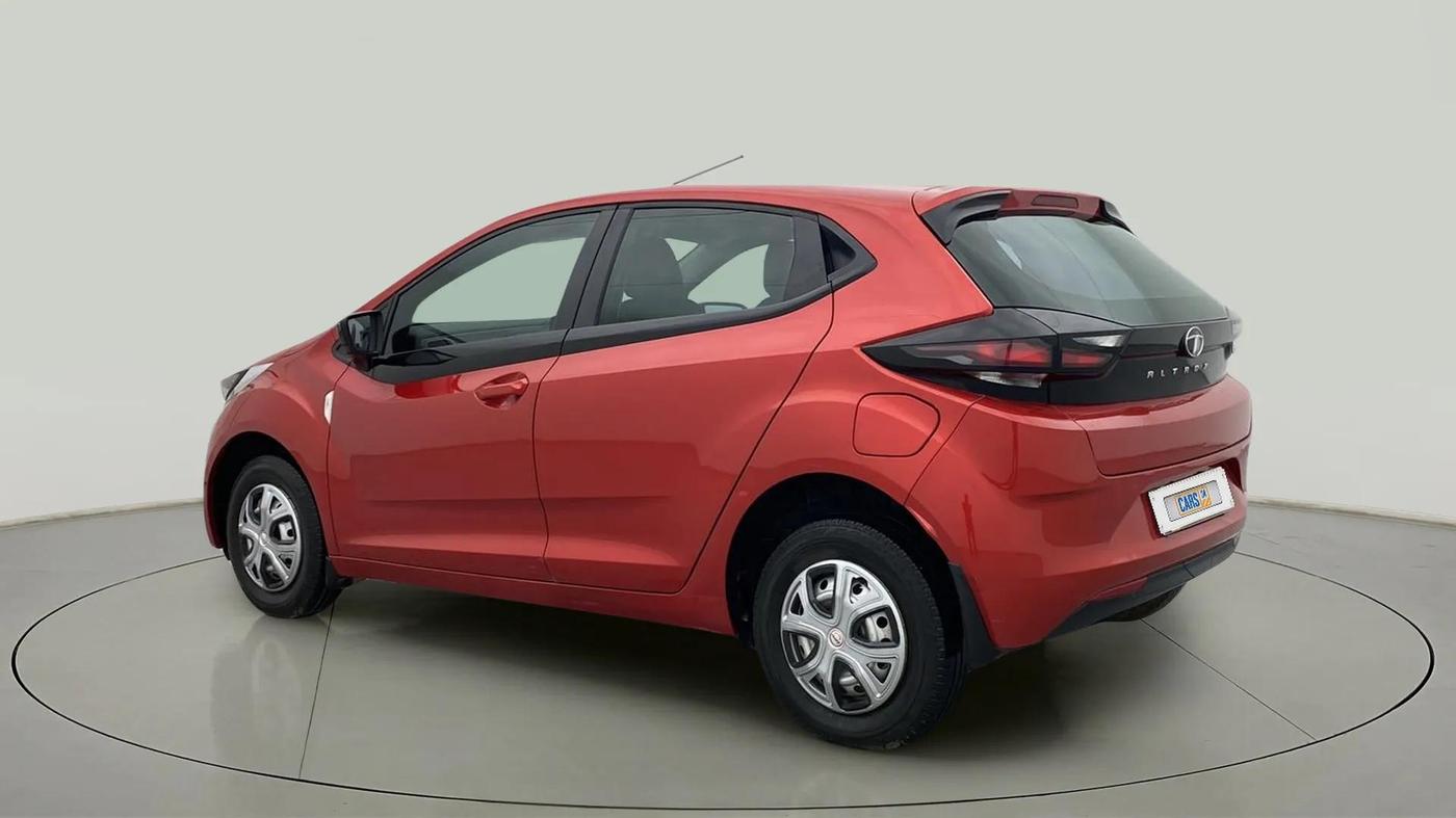 2023 Tata ALTROZ XE PLUS PETROL, Petrol, Manual, 31,497 km, Left Back Diagonal