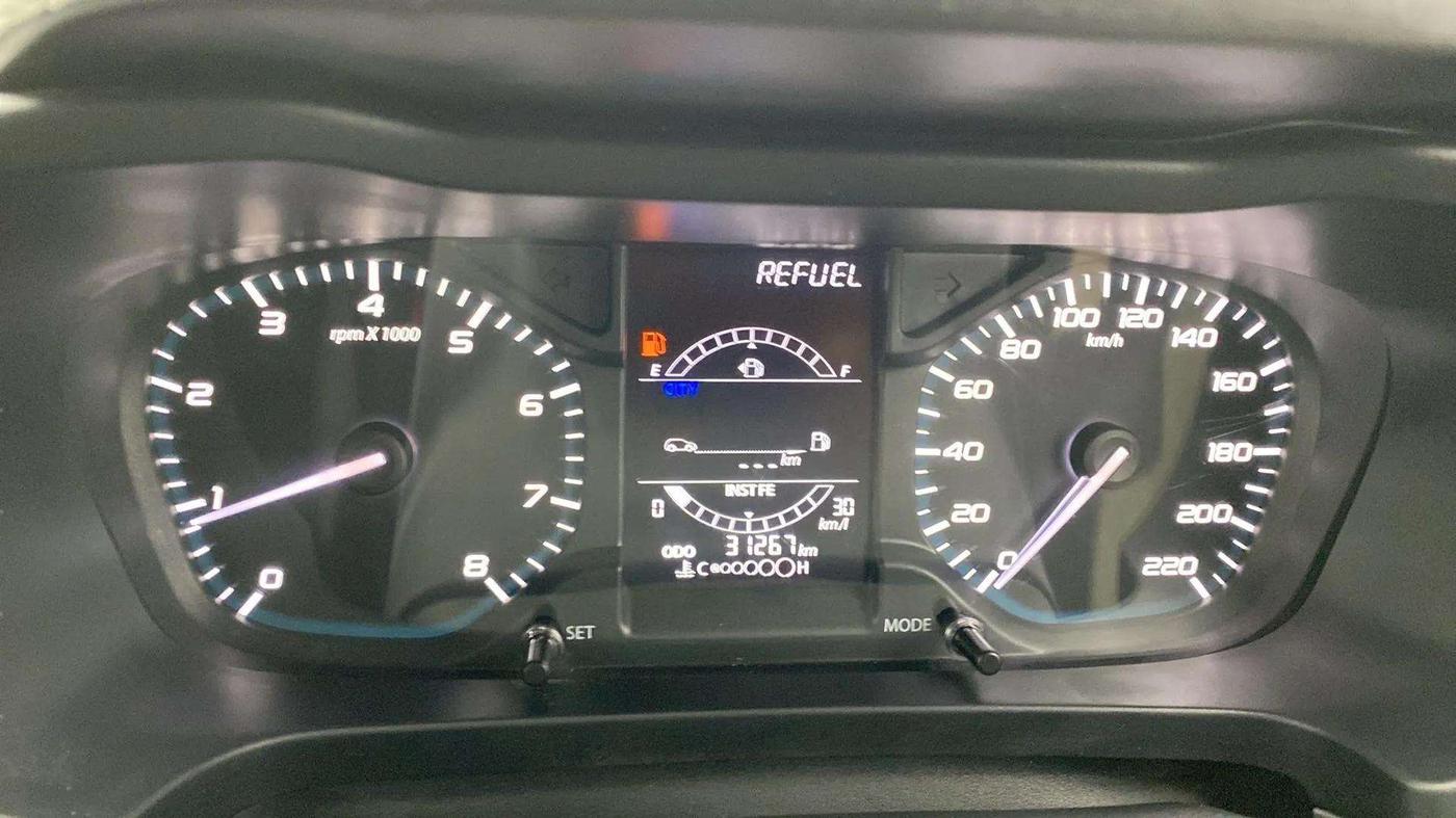 2023 Tata ALTROZ XE PLUS PETROL, Petrol, Manual, 31,497 km, Odometer Image
