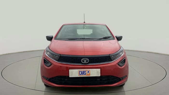 2023 Tata ALTROZ XE PLUS PETROL, Petrol, Manual, 31,497 km, Front