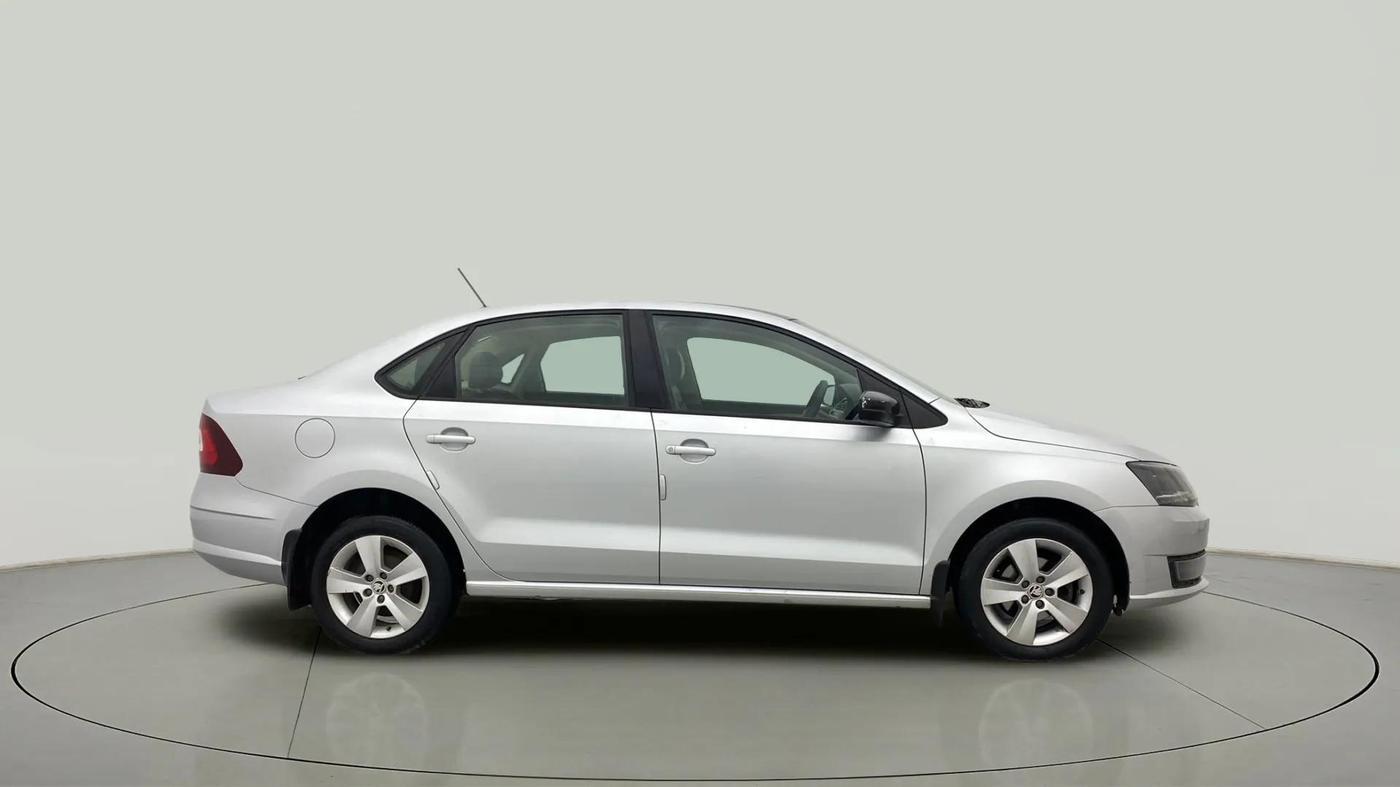 2019 Skoda Rapid AMBITION 1.5 TDI, Diesel, Manual, 96,145 km, Right Side View
