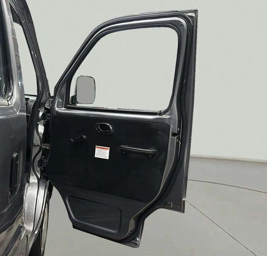 2023 Maruti Eeco 5 STR AC CNG, CNG, Manual, 21,523 km, RHS Front Door