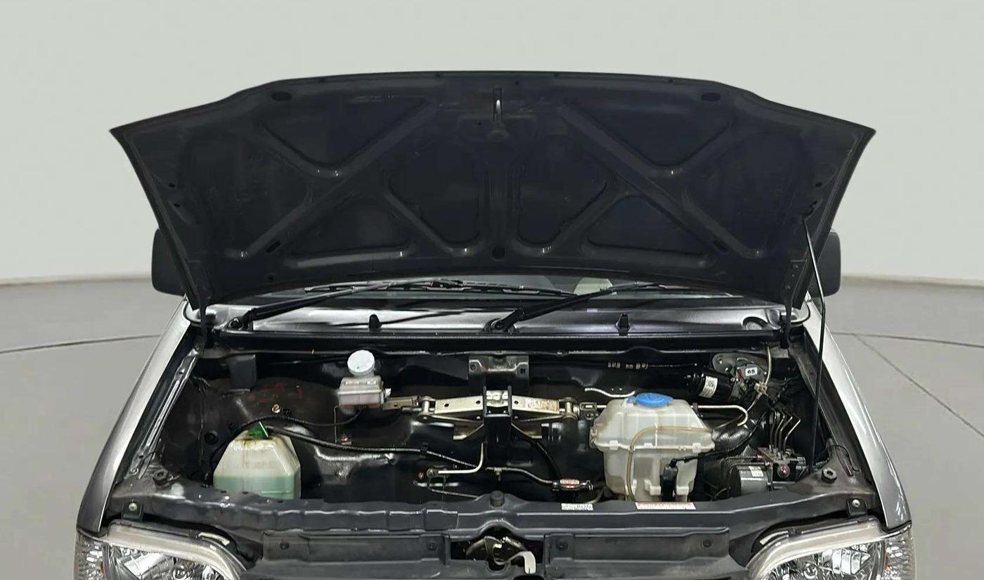 2023 Maruti Eeco 5 STR AC CNG, CNG, Manual, 21,523 km, Open Bonet