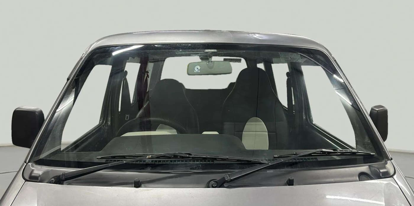 2023 Maruti Eeco 5 STR AC CNG, CNG, Manual, 21,523 km, Front Windshield