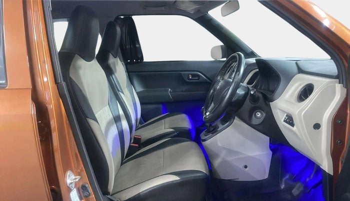 2021 Maruti New Wagon-R LXI CNG 1.0, CNG, Manual, 33,087 km, Right Side Front Door Cabin