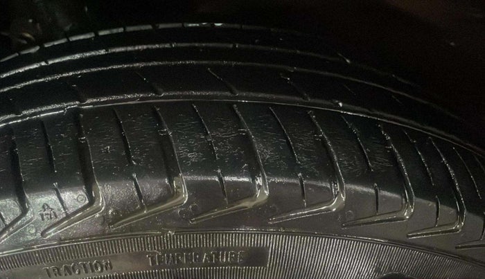 2021 Maruti New Wagon-R LXI CNG 1.0, CNG, Manual, 33,087 km, Right Rear Tyre Tread