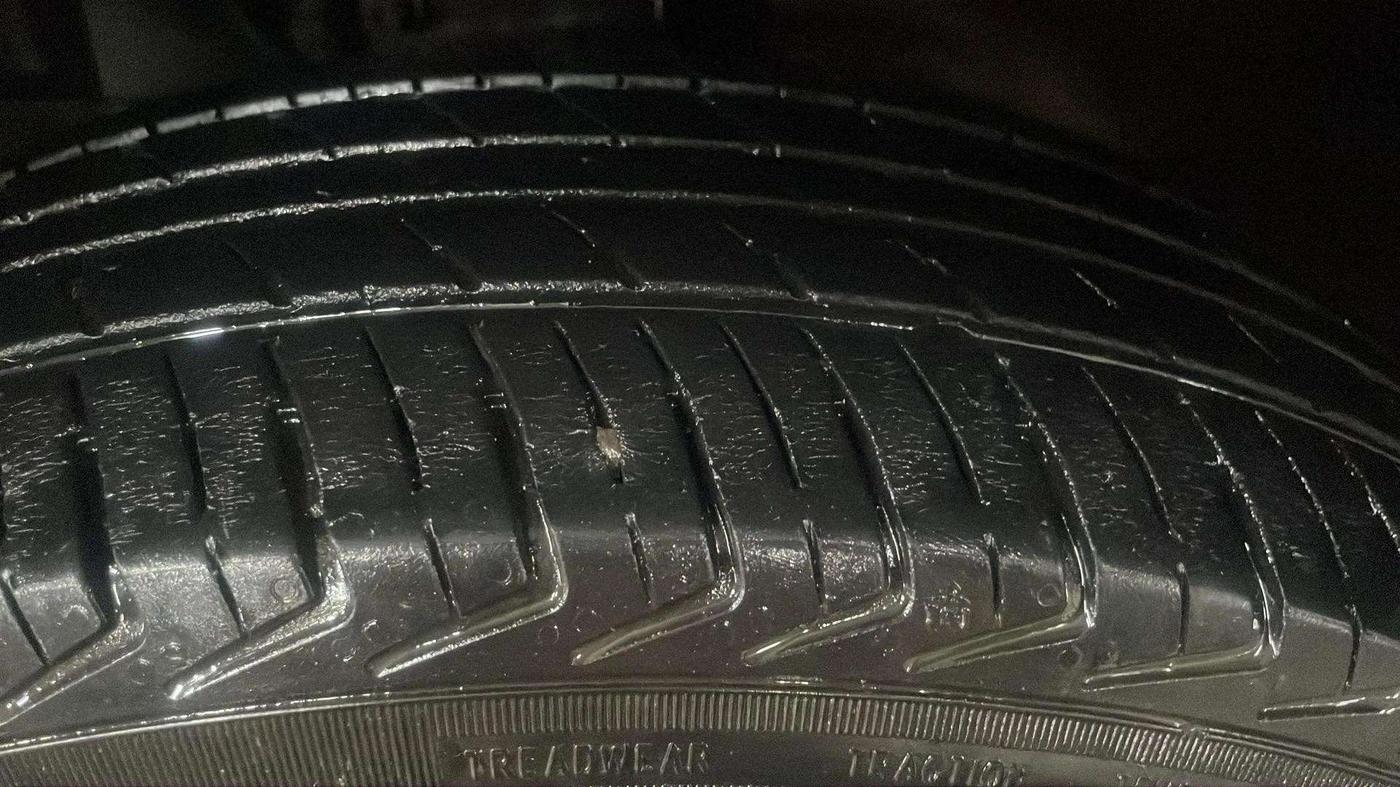 2021 Maruti New Wagon-R LXI CNG 1.0, CNG, Manual, 33,087 km, Left Front Tyre Tread