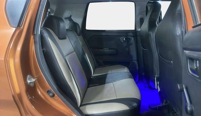 2021 Maruti New Wagon-R LXI CNG 1.0, CNG, Manual, 33,087 km, Right Side Rear Door Cabin