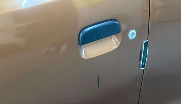 2021 Maruti New Wagon-R LXI CNG 1.0, CNG, Manual, 33,087 km, Front passenger door - Paint minor damage
